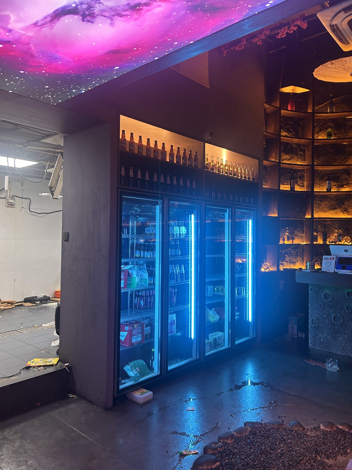 酒吧啤酒冷藏展示柜,义乌厨具回收现场实拍